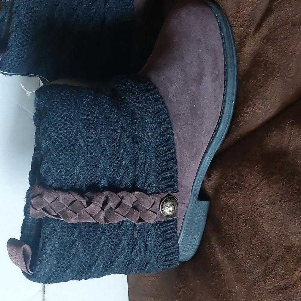 Muk Luk Boots - NWT
